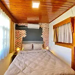 Old Town Famous Aparts Apartman Antalya