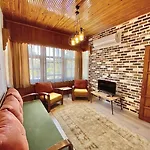 Apartman Old Town Famous Aparts