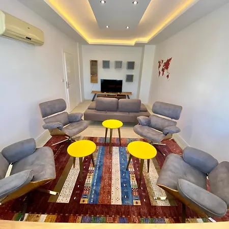 Old Town Famous Aparts 안탈리아