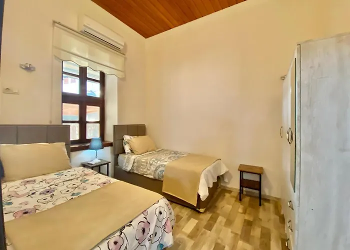 Old Town Famous Aparts Apartamento Antalya