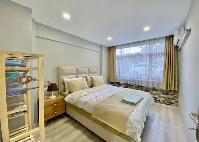 Old Town Famous Aparts Apartamento