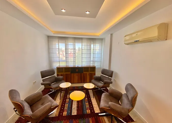 Old Town Famous Aparts Apartamento