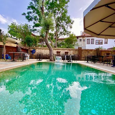 Old Town Famous Aparts 安塔利亚