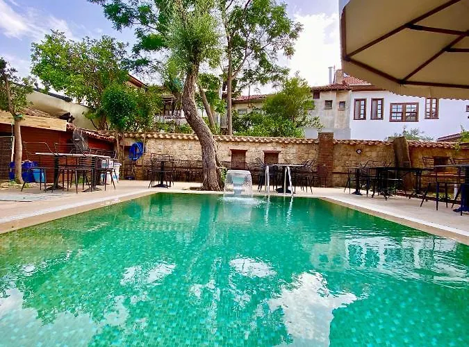 Old Town Famous Aparts Antalya
