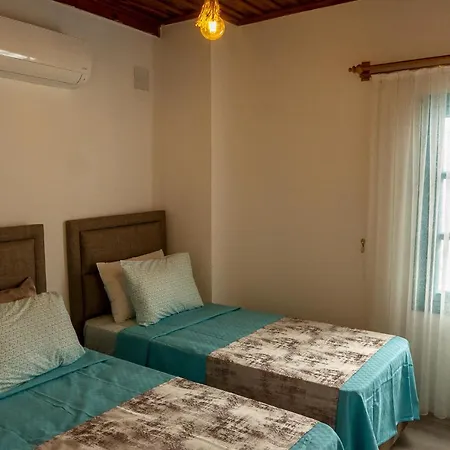 Old Town Famous Aparts Анталья