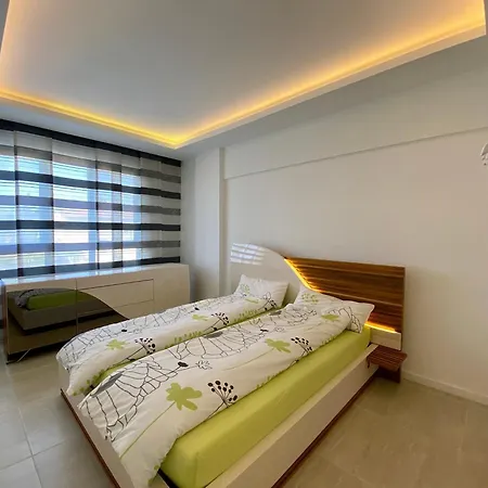 Apartman Old Town Famous Aparts *