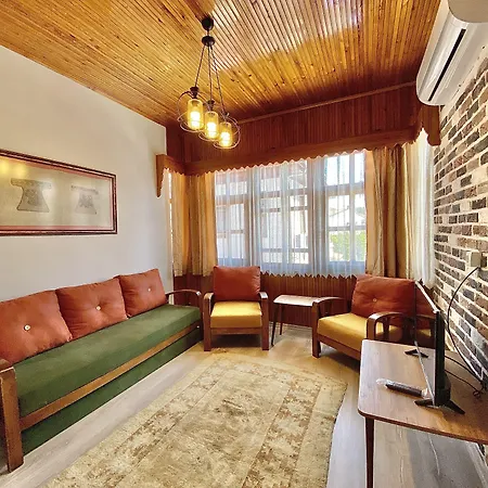 Apartman Old Town Famous Aparts